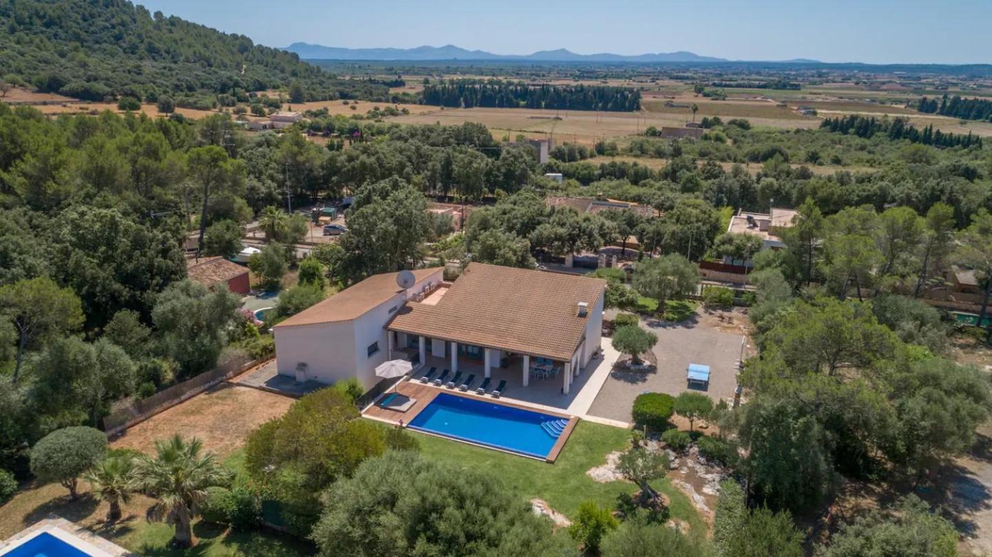 S'alzinar Villa *
